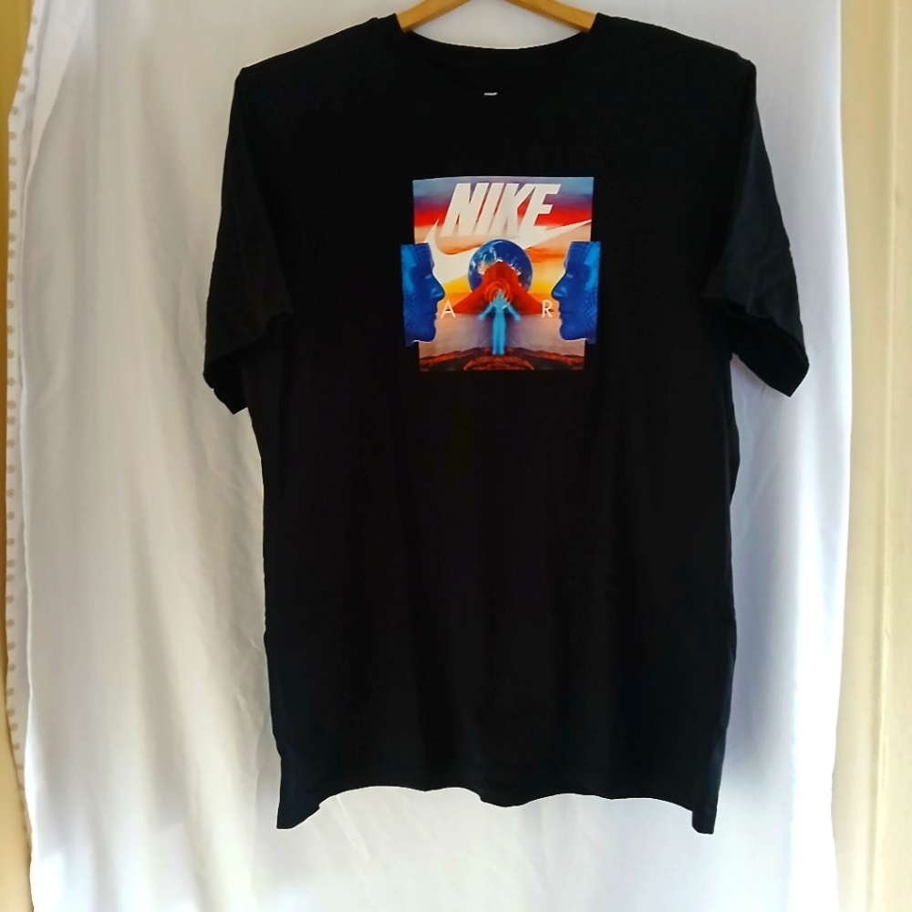 COPY - Nike Air Graphic T-shirt Large Classic Fit Rare
